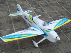 Радиоуправляемая модель самолета (Rainbow F3A 3D Aerobatic, RTF, 4ch, 2.4G,  Blue электро/бесколлекторная система)